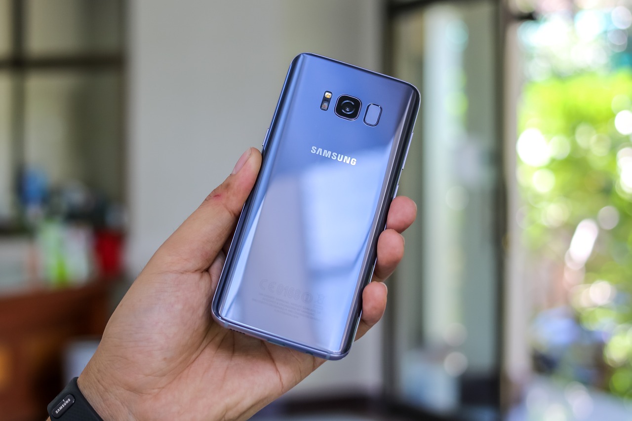 Problèmes majeurs avec la mise à jour logicielle de Samsung sur les anciens modèles : comment les éviter et les résoudre