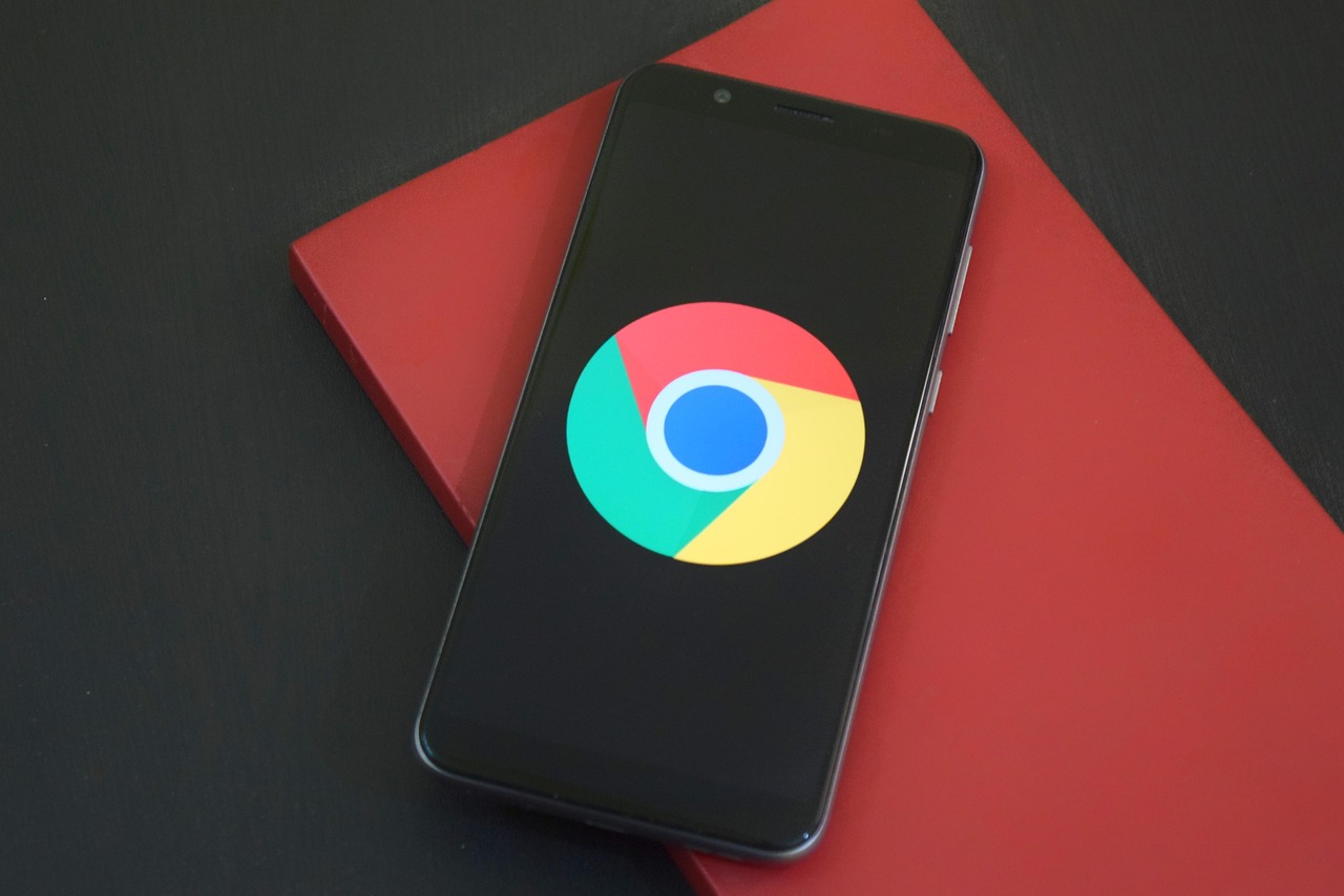67 % des extensions d’IA pour Google Chrome collectent des données des utilisateurs : faut-il s’inquiéter ?